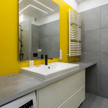 Apartament Spodek Serenity By Bookinghost